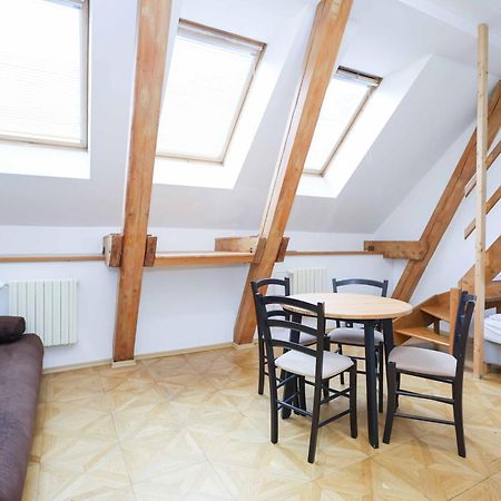 Beethoven Apartments Братислава Екстер'єр фото