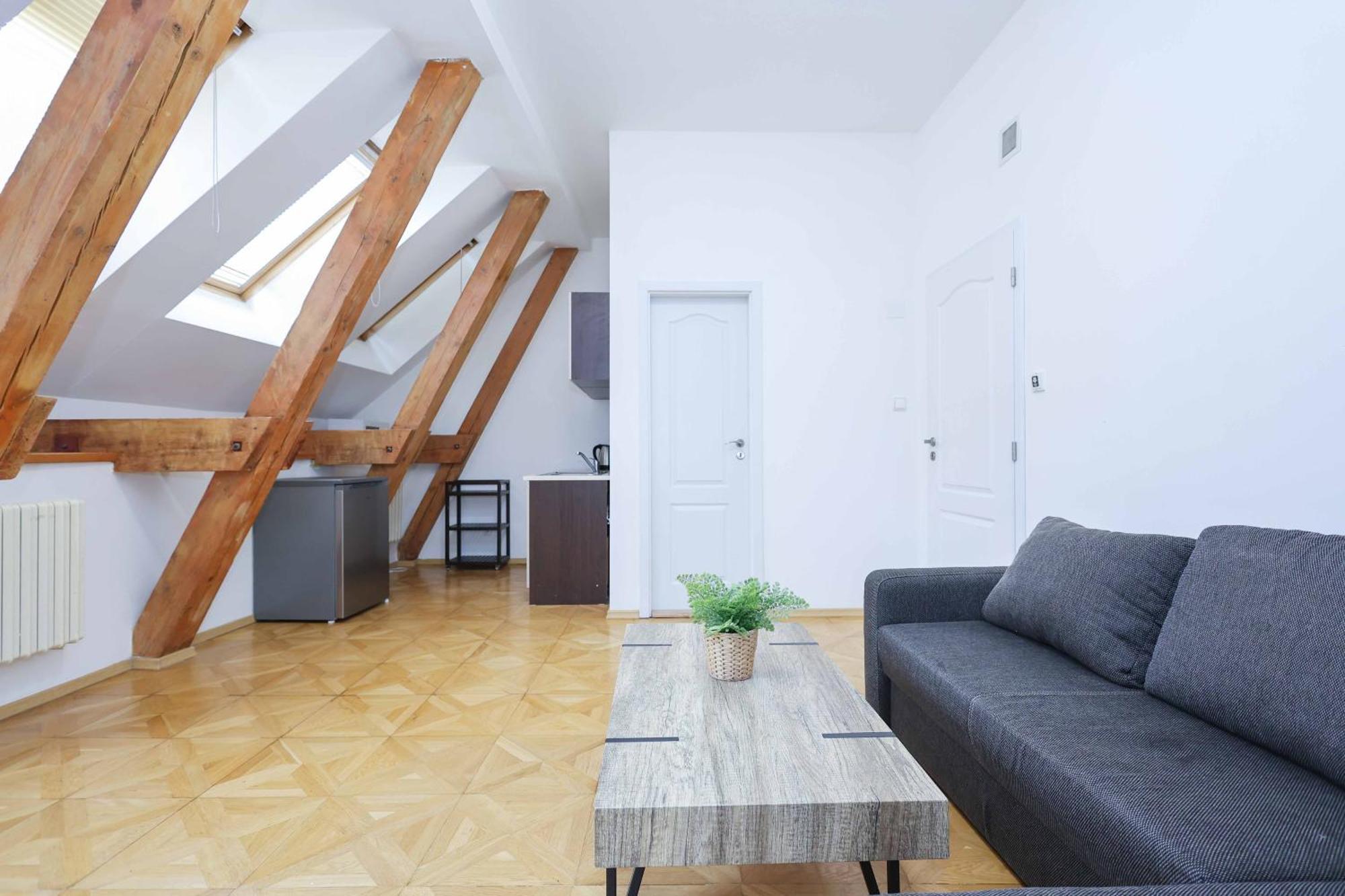 Beethoven Apartments Братислава Екстер'єр фото